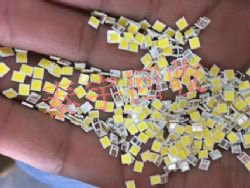 LED l
